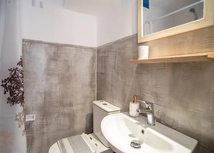 Castle Sunset View 公寓